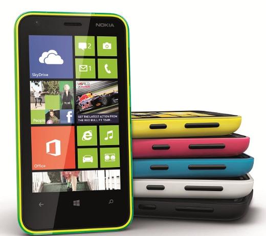 Nokia Lumia 620 resimleri