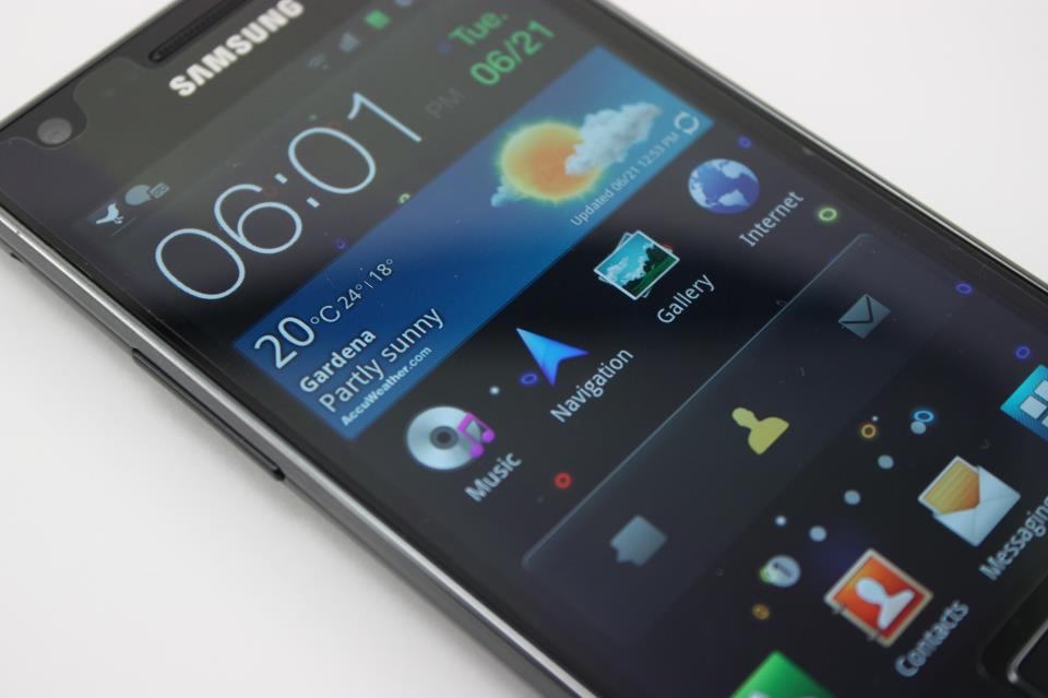 Samsung i9100G Galaxy S 2 resimleri